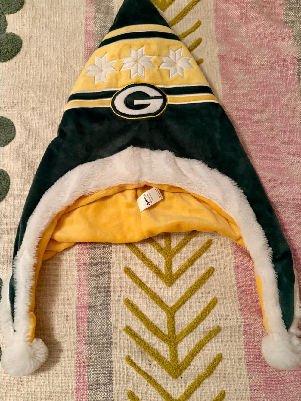 GREEN BAY PACKERS NFL Graphic Logo Elf Style Fleece Lined Tassled Stocking Cap